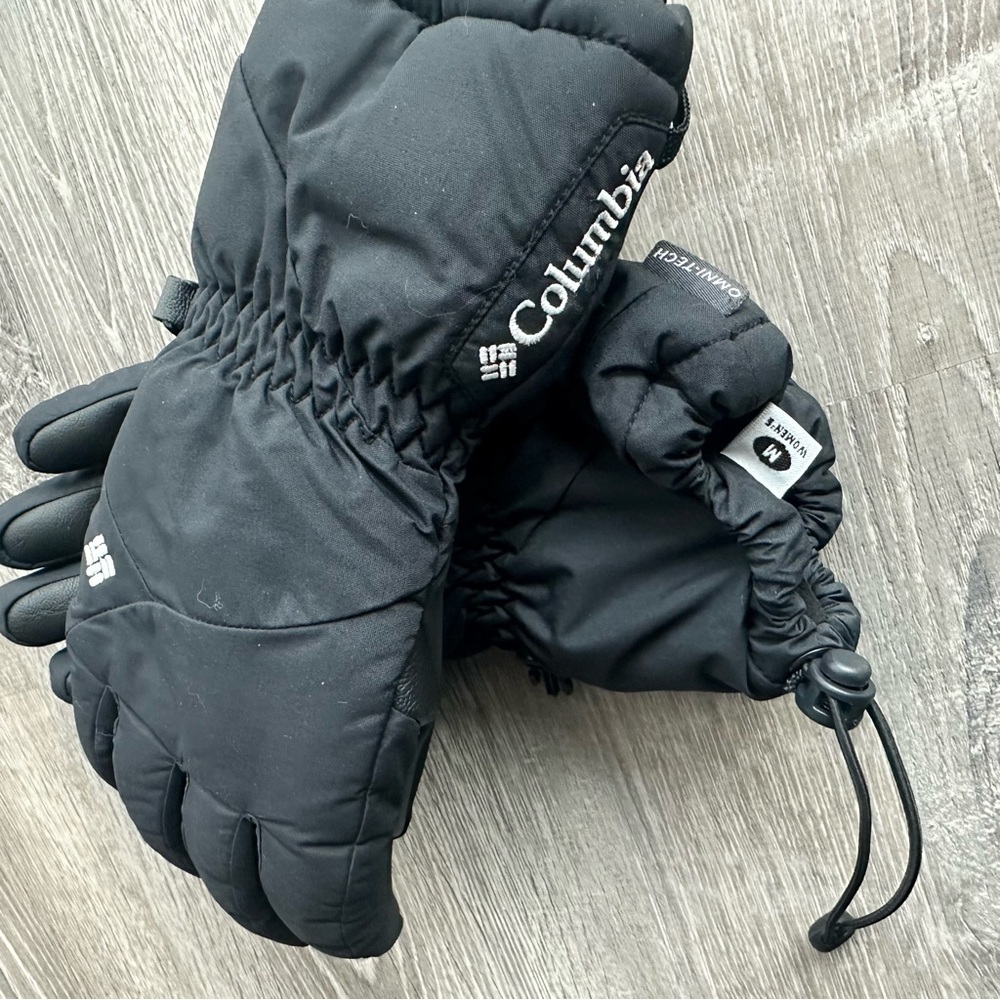 Columbia, Omni-Tech, Ski Gloves, Black, Women’s Size M - Picture 3 of 6